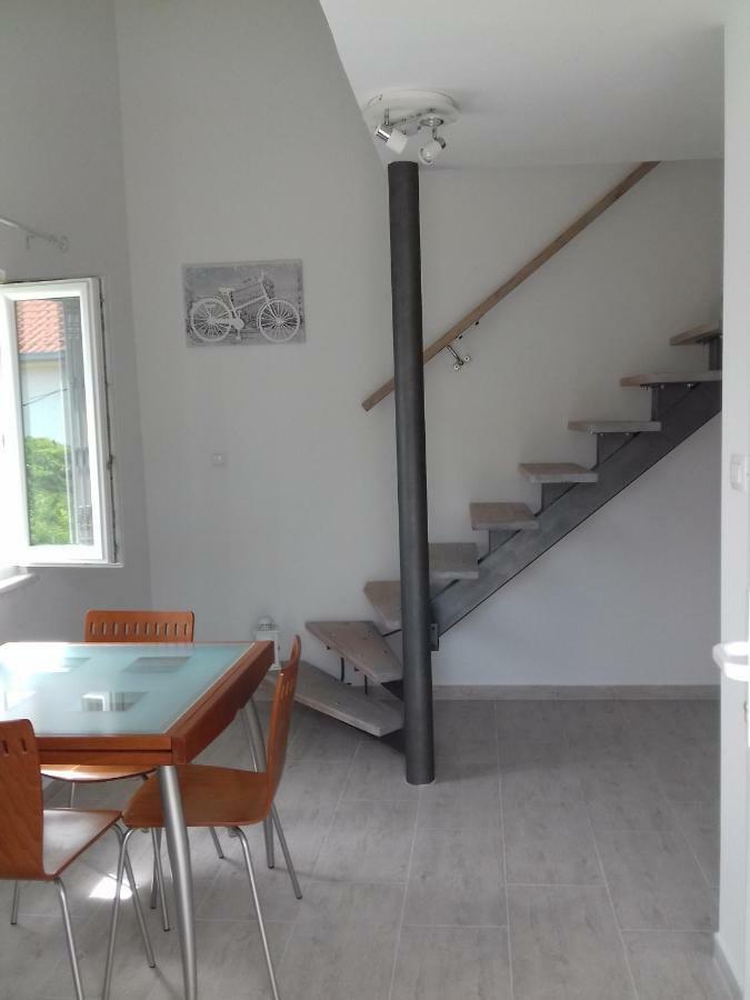 Apartman Nena Apartamento Slatine Exterior foto